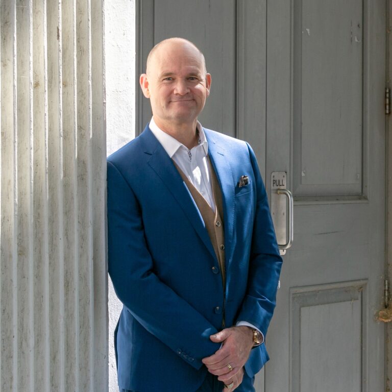 Patrick Van der Burght: Ethical Persuasion Part 2 The Seven Universal Principles of Persuasion