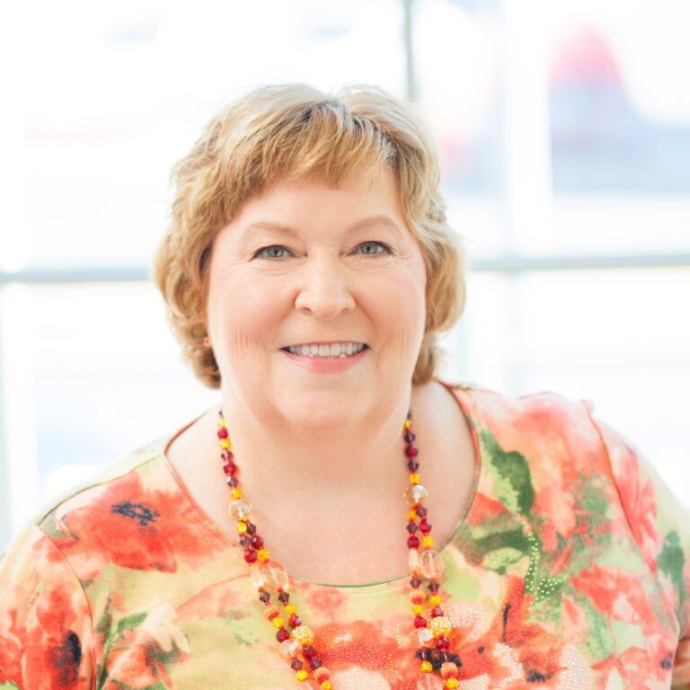 Lynn Whitbeck: “Do me a favor?” Sales That Get Referrals